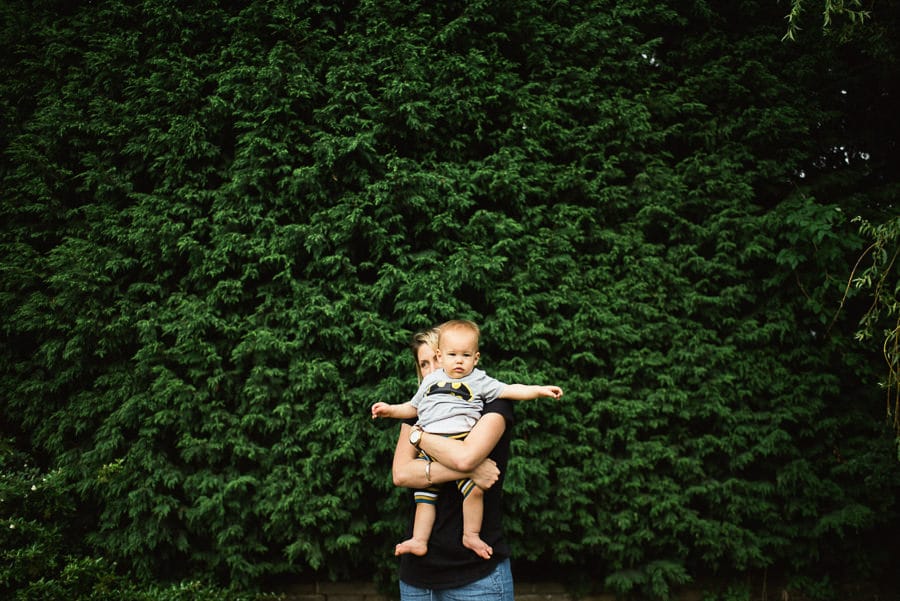 photographing children