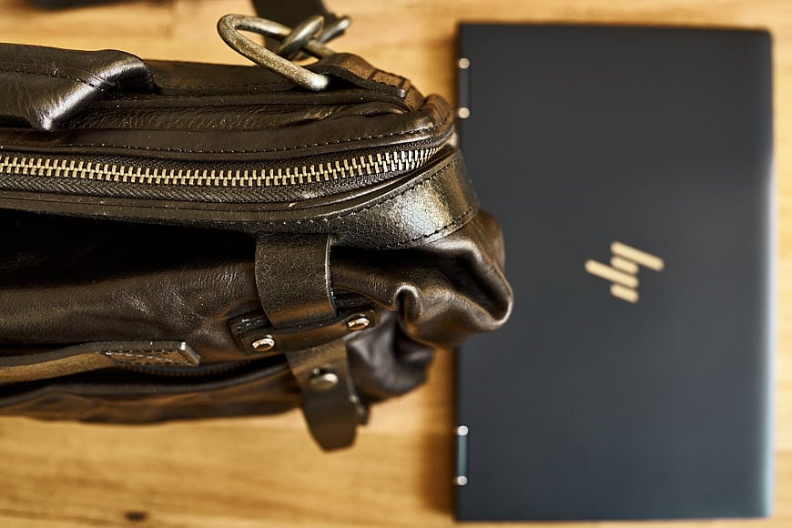 In the unexpanded form, the Wotancraft Lighting Rider looks like any other laptop bag.